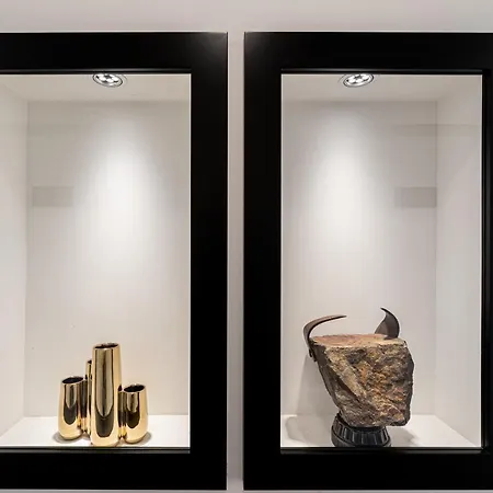 Nero Luxury 4*
