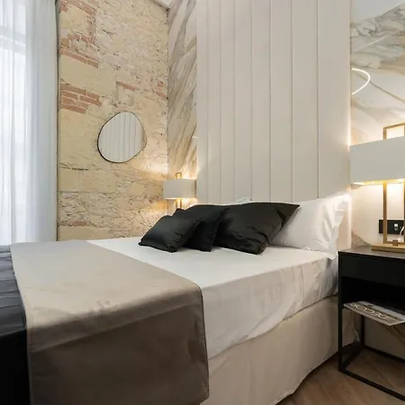Nero Luxury