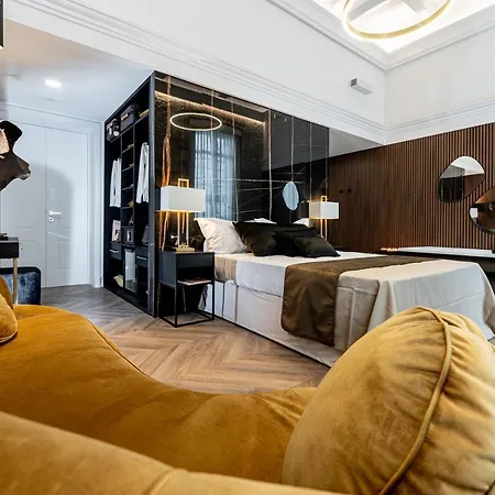 Nero Luxury Casa de hóspedes 4*