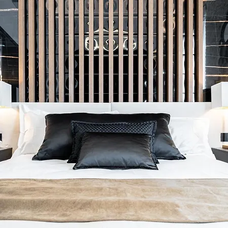 Nero Luxury Guest house *