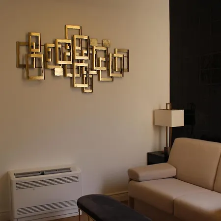 Casa de hóspedes Nero Luxury 4*